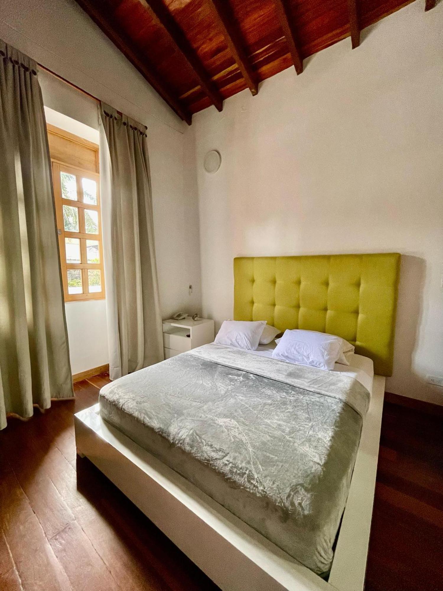 Hotel Cattaleya City Cali Kültér fotó